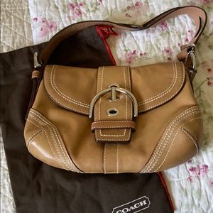 Adorable Coach leather bag